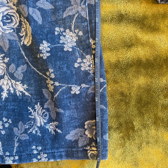 Lauren Ralph Lauren SZ 8 Floral Jeans! - Picture 11 of 13
